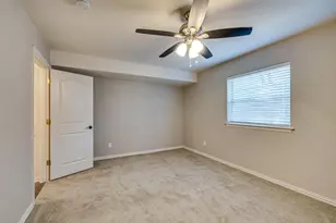 2101 Warwick Dr, Arlington, TX 76015 - Photo 24