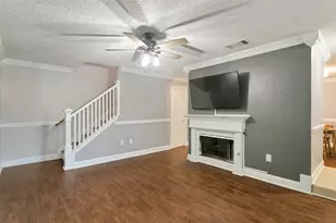 1754 Circle Creek Dr, Lewisville, TX 75067 - Photo 6