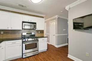 1754 Circle Creek Dr, Lewisville, TX 75067 - Photo 12