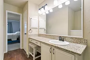 1754 Circle Creek Dr, Lewisville, TX 75067 - Photo 16