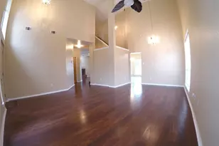 4426 Harpers Ferry Dr, Grand Prairie, TX 75052 - Photo 2