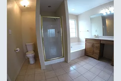 4426 Harpers Ferry Drive, Grand Prairie, TX 75052 - Photo 14