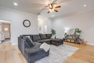 933 Avagail Ave, Springtown, TX 76082 - Photo 2