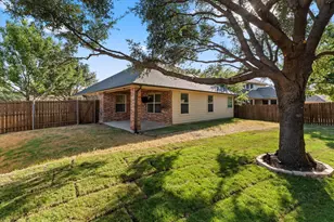 2037 Michelle Creek Dr, Little Elm, TX 75068 - Photo 30