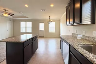 3020 Manuel Creek Dr, Little Elm, TX 75068 - Photo 14