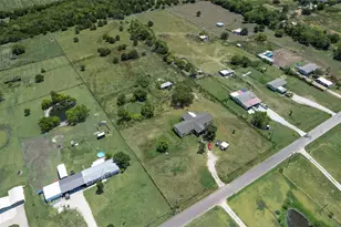 8910 Co Rd 3602, Quinlan, TX 75474 - Photo 16