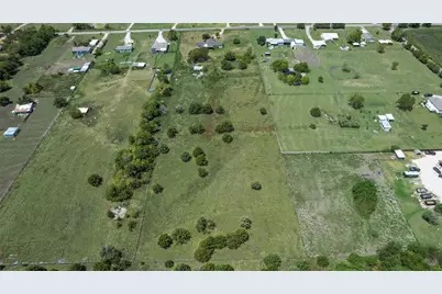 8910 County Road 3602, Quinlan, TX 75474 - Photo 6