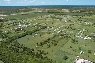 8910 Co Rd 3602, Quinlan, TX 75474 - Photo 4