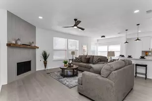 431 Trinity Dr, Allen, TX 75002 - Photo 10