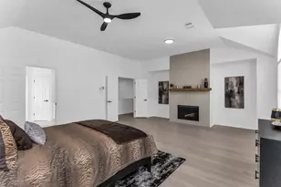 431 Trinity Dr, Allen, TX 75002 - Photo 22
