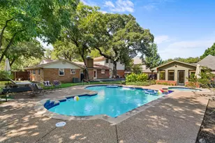 1417 Sylvan Dr, Arlington, TX 76012 - Photo 4