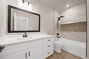 4713 Llano St, Granbury, TX 76048 - Photo 20