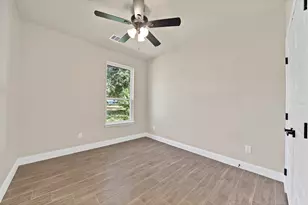 4713 Llano St, Granbury, TX 76048 - Photo 28