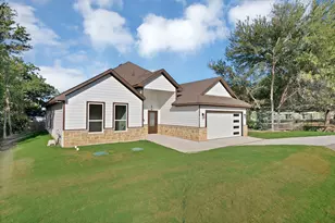 4713 Llano St, Granbury, TX 76048 - Photo 2