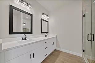 4713 Llano St, Granbury, TX 76048 - Photo 22
