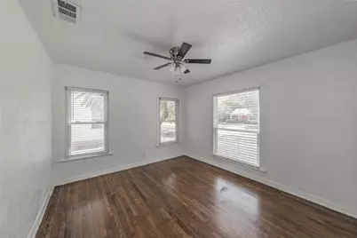 1252 Moran Drive, Dallas, TX 75218 - Photo 4