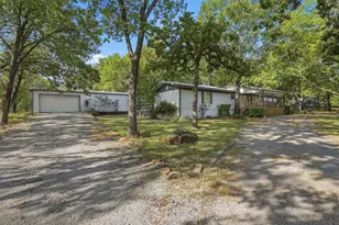 228 Oklahoma Ave, Pottsboro, TX 75076 - Photo 4