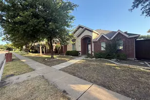 1703 Oak Brook Ln, Allen, TX 75002 - Photo 24