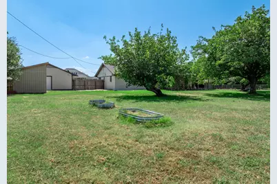 141 Swan, Waco, TX 76708 - Photo 10