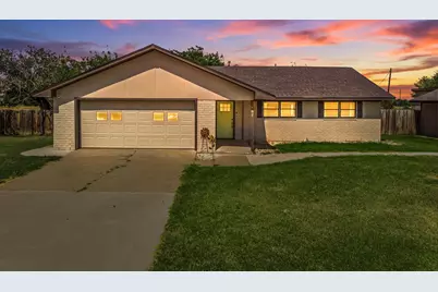141 Swan, Waco, TX 76708 - Photo 1