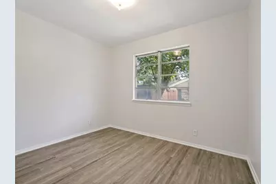 612 Forest Lane, Hurst, TX 76053 - Photo 18