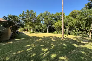 1620 N Houston School Rd, Lancaster, TX 75134 - Photo 12