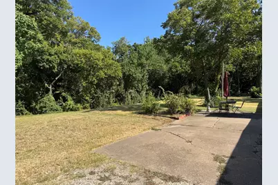 1620 N Houston School Road, Lancaster, TX 75134 - Photo 14