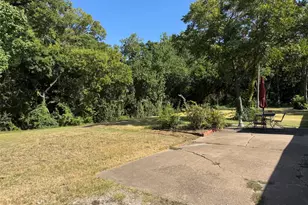 1620 N Houston School Rd, Lancaster, TX 75134 - Photo 14