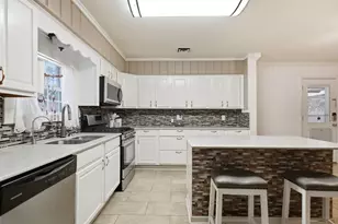 1316 Pine Hill Dr, Jefferson, TX 75657 - Photo 8