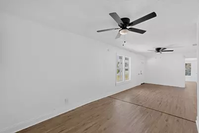 5586 Pinson Street, Fort Worth, TX 76119 - Photo 6
