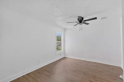 5586 Pinson Street, Fort Worth, TX 76119 - Photo 26