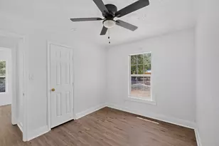 5586 Pinson St, Fort Worth, TX 76119 - Photo 24