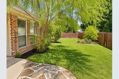 809 Mesa Drive, Sanger, TX 76266 - Photo 12