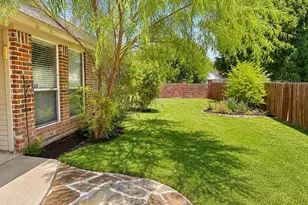 809 Mesa Dr, Sanger, TX 76266 - Photo 12