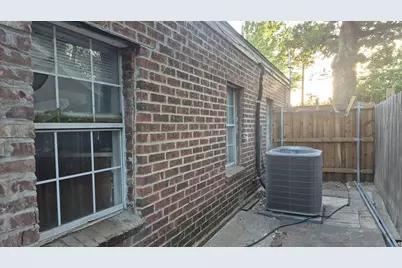 1412 Balleywood Road, Irving, TX 75060 - Photo 6