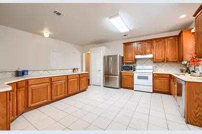 3912 Releigh Court, McKinney, TX 75070 - Photo 8
