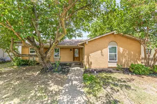 929 Meadow Mead Dr, Allen, TX 75002 - Photo 1