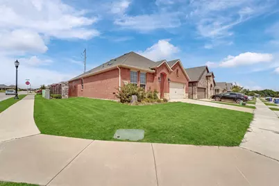 3303 Brady Starr Drive, Aubrey, TX 76227 - Photo 2