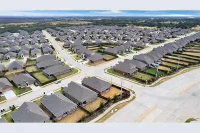 3303 Brady Starr Drive, Aubrey, TX 76227 - Photo 36