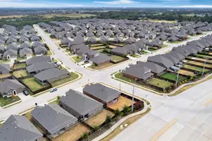 3303 Brady Starr Dr, Aubrey, TX 76227 - Photo 36