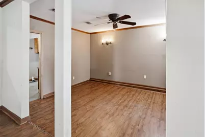 1218 Diana Drive, Arlington, TX 76011 - Photo 8