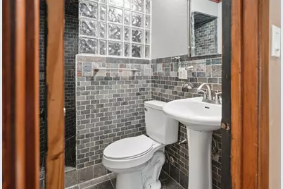 1218 Diana Drive, Arlington, TX 76011 - Photo 16