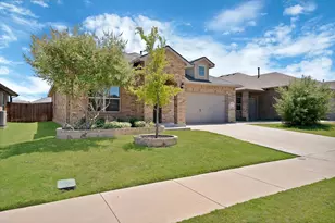 8328 Wildwest Dr, Fort Worth, TX 76131 - Photo 4
