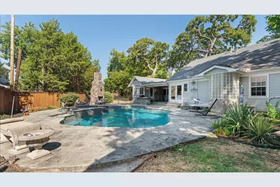 1606 W Shady Grove Road, Irving, TX 75060 - Photo 26