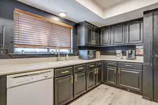 4416 Sweetgum Way, Fort Worth, TX 76133 - Photo 6