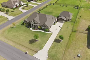 2175 Cattle St, Celina, TX 75009 - Photo 2