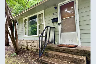 1009 Denton Street, Denton, TX 76201 - Photo 4
