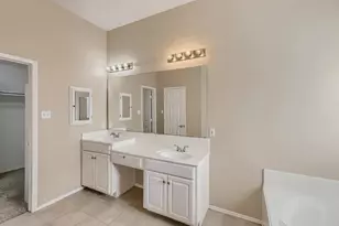 9028 Enchanted Ridge Dr, Plano, TX 75025 - Photo 20