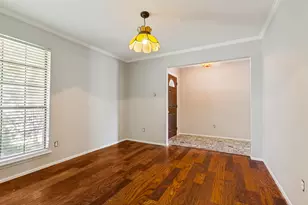 3806 Bellaire Dr, Garland, TX 75040 - Photo 4