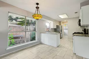 3806 Bellaire Dr, Garland, TX 75040 - Photo 16